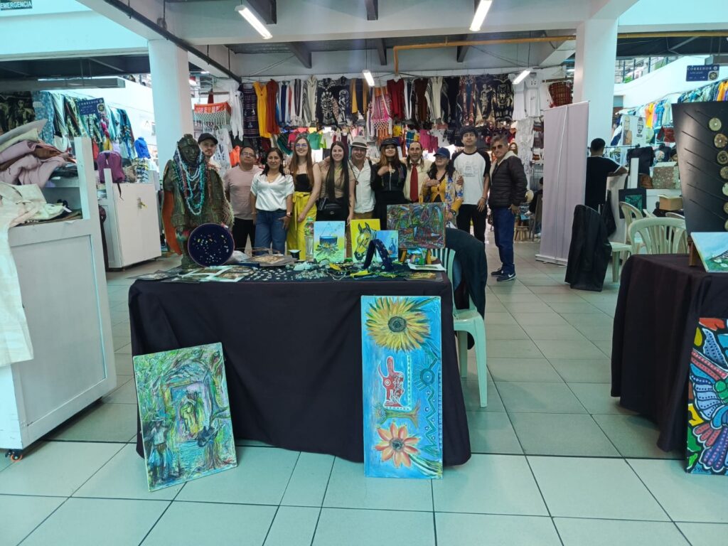Eventos culturales y ferias en el Centro Comercial Artesanal QUITUS